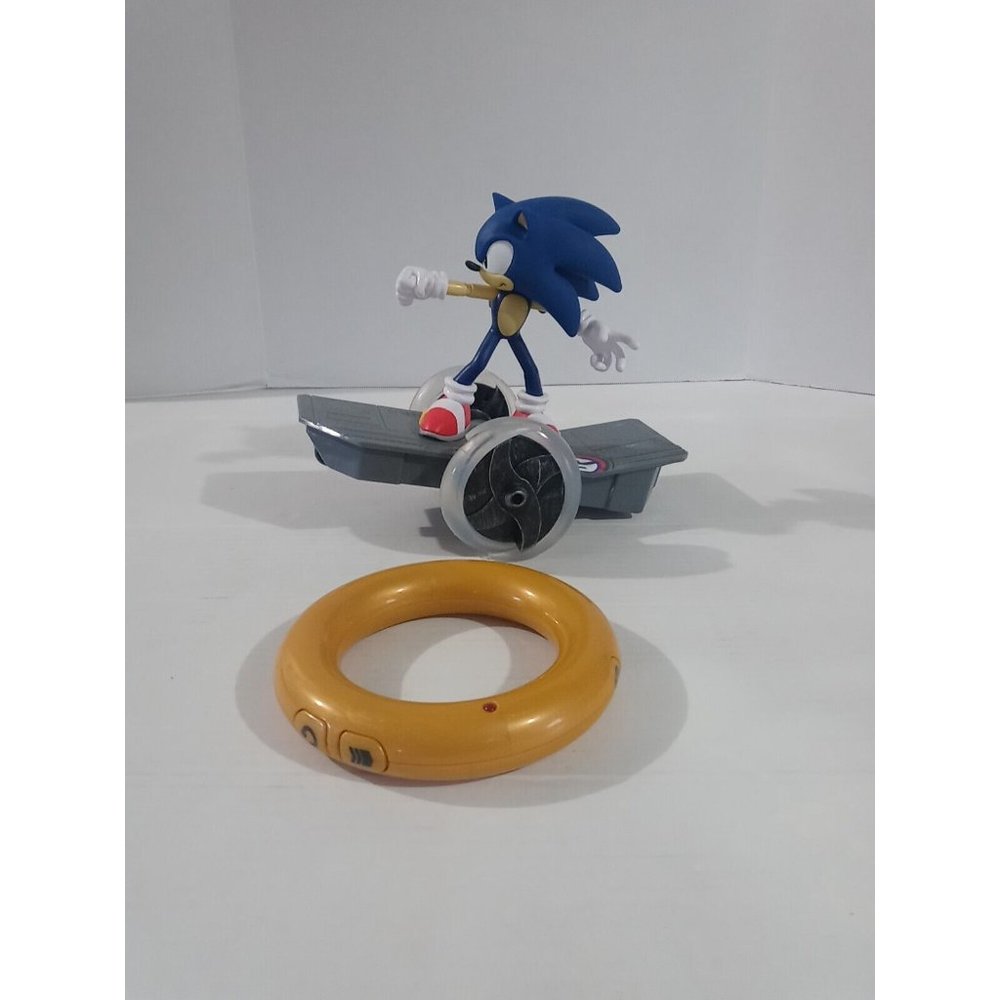 Sonic The Hedgehog Movie R/C Skateboard Toy W/ Ring Controller By Jakks Pacific